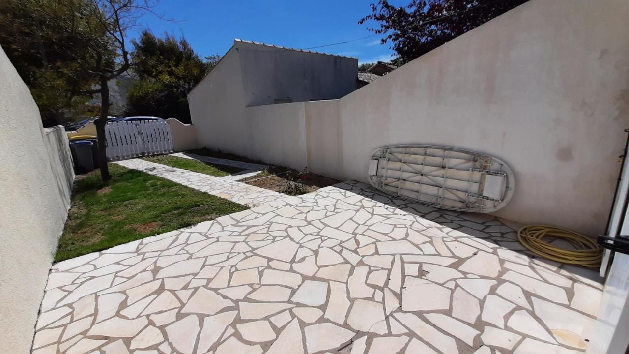 Charmante Maison De Ville Avec Jardin - 2 Chambres - 5 Pers Saint-Jean-de-Monts Exterior foto